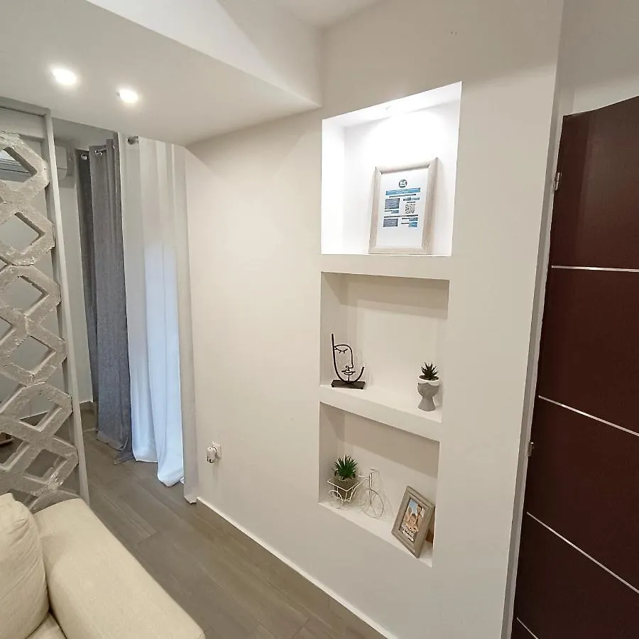 Navarino Jacuzzi Studio Rt Hospitality Services Apartment Thessaloniki Greece