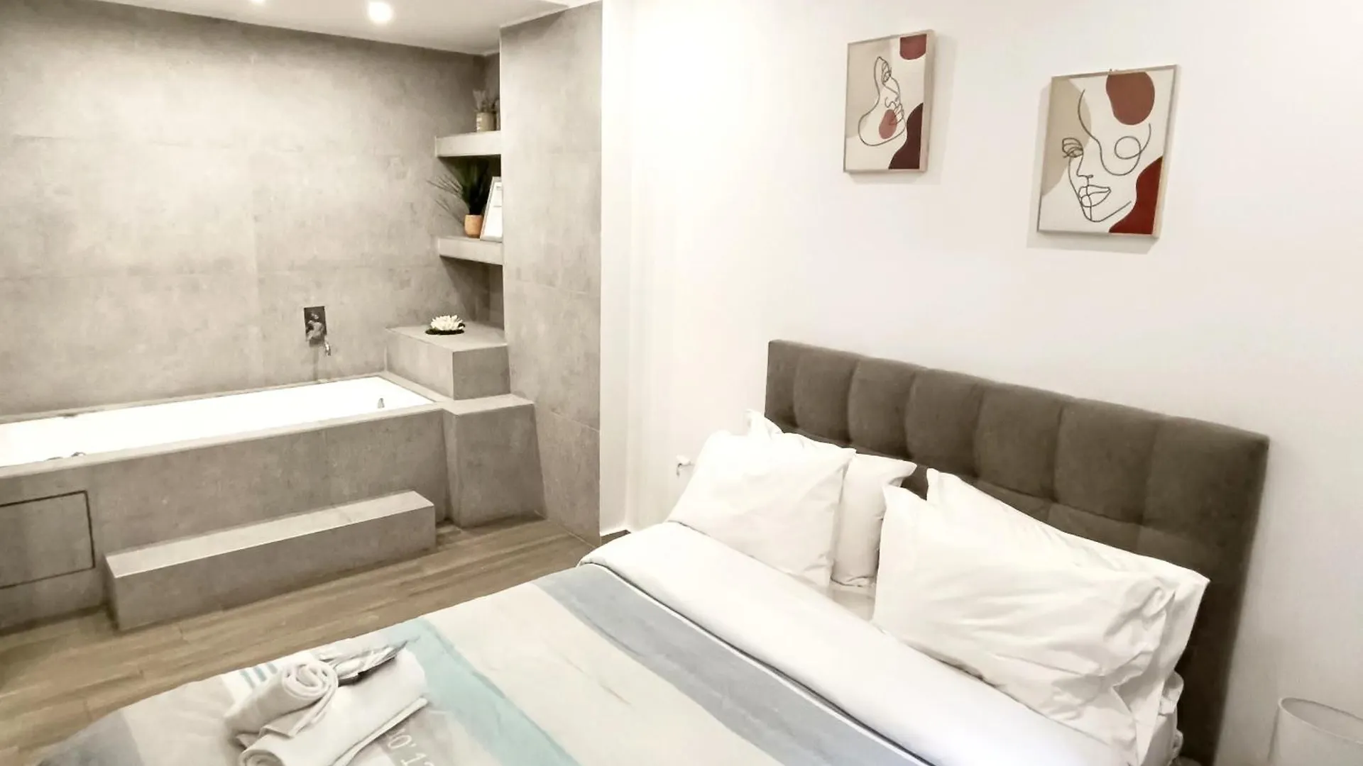 Navarino Jacuzzi Studio Rt Hospitality Services Apartment Thessaloniki